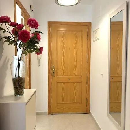 2 In * Dénia